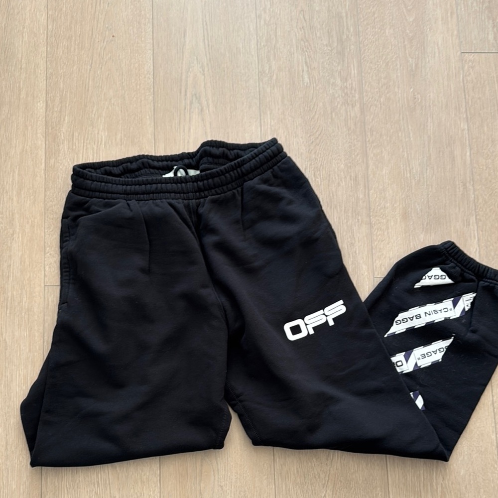 OFF-WHITE men’s sweat pants